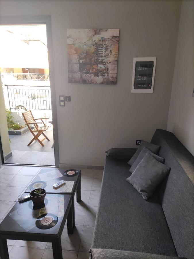 Music Reflections Apartment Near Nafplio نيا كيوس المظهر الخارجي الصورة
